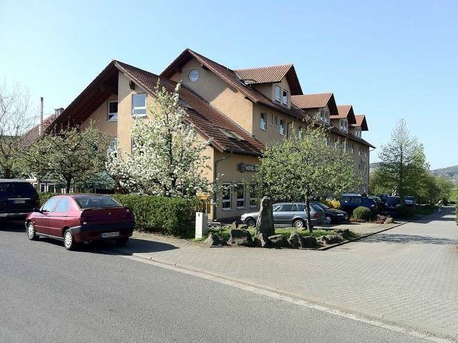 Hotel parqeo im a66