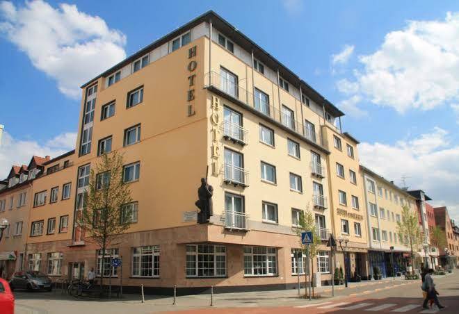Hotel zum riesen junior