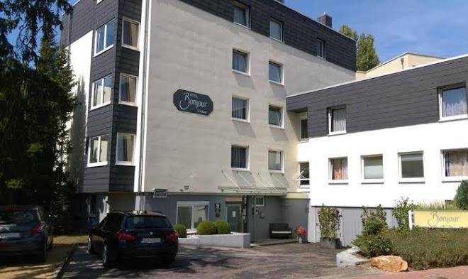 Hotel bonjour