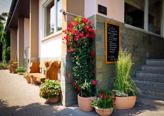 Hotel & restaurant odenwaldblick