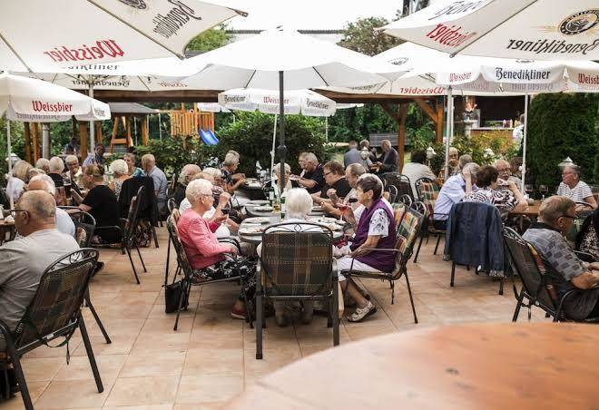 Hotel restaurant zum schwalbennest