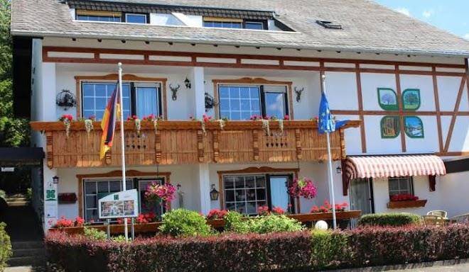 Haus alle jahreszeiten