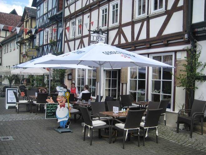 Hotel restaurant lr6