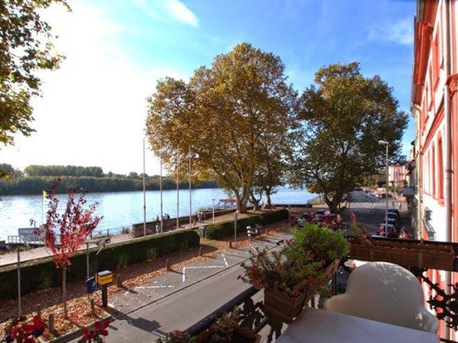 Hotel am schloss biebrich