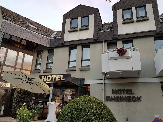 Hotel rheineck gmbh & co kg