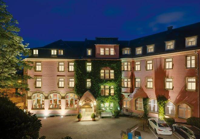 Oranien Hotel & Residences Image