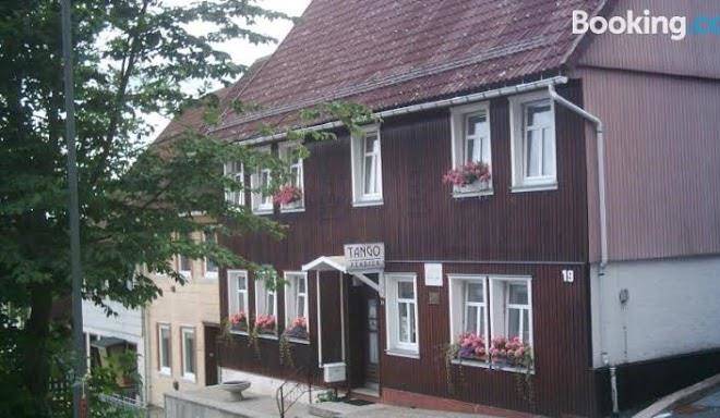 Tango pension