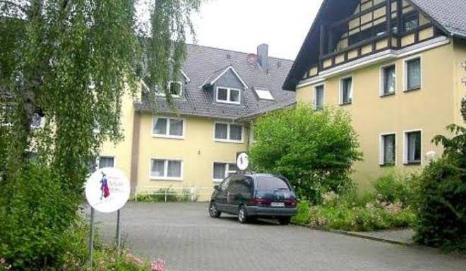 Rattenfangerhotel Berkeler Warte Image