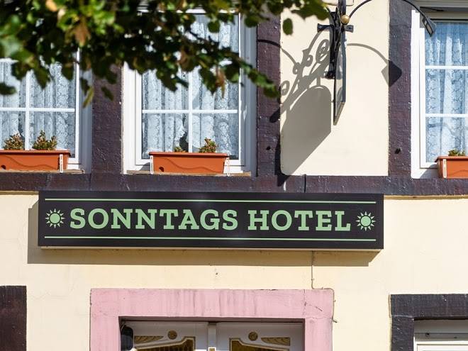 Sonntags hotel