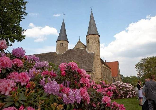 Hofgarten und hotel am kloster