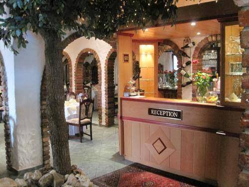 Hotel & restaurant bei baki