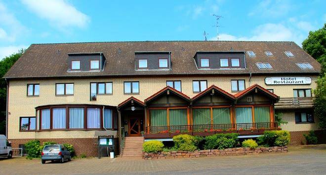 Hotel & restaurant damhirsch