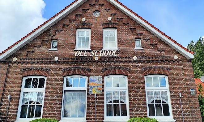 Pension oll school