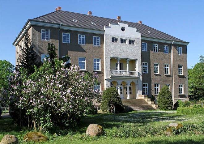 Gutshaus volzrade hotel cafe ferienwohnungen