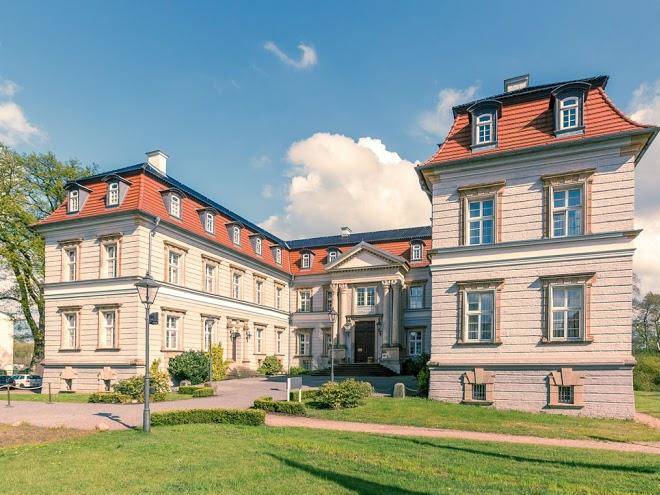 Hotel schloss neustadt glewe