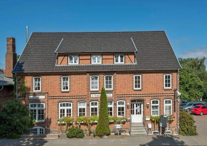 Hotel & cafe zur seemowe
