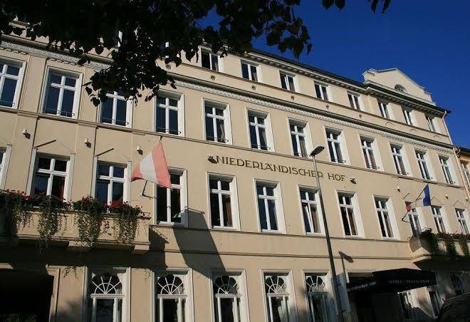 Niederlandischer hof