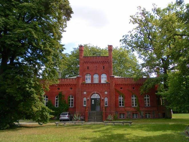 Herrenhaus libnow