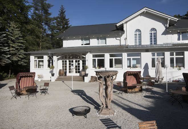 Hotel & restaurant weises schlos