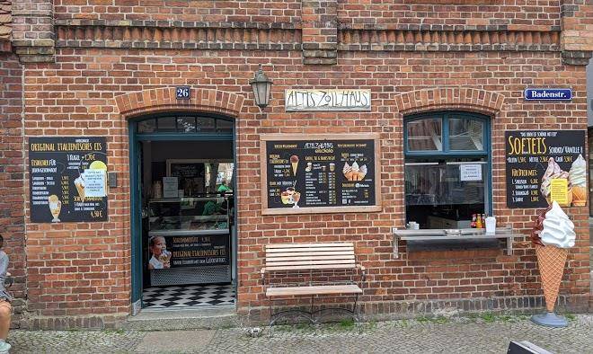 Eis & cafe cafe stralsund am hafen altes zollhaus
