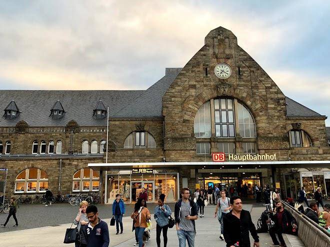 Hotel am bahnhof