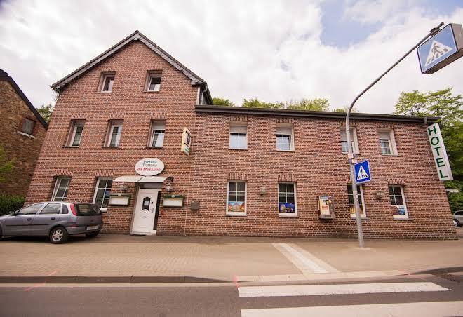 Hotel Burghof Stolberg Image