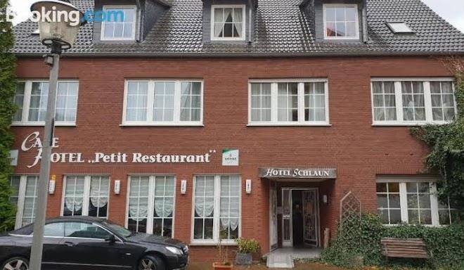 Schlaun cafe