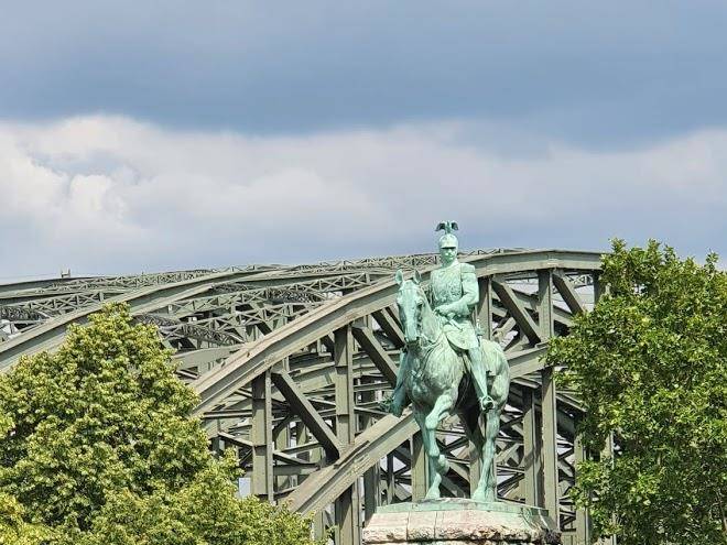 Boutique 009 Koln City Image