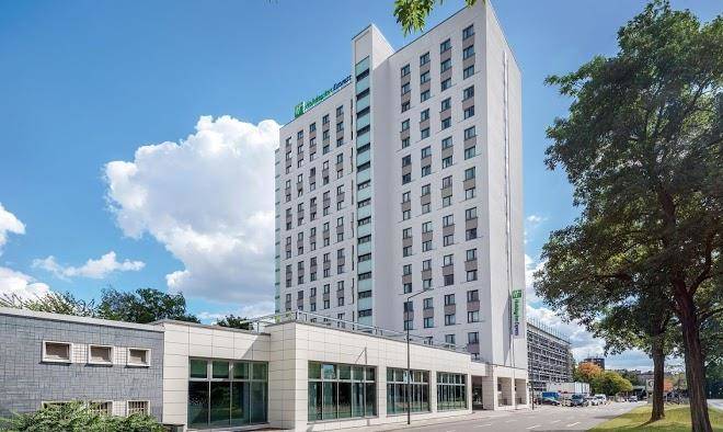 Holiday Inn Express Cologne City Centre Image