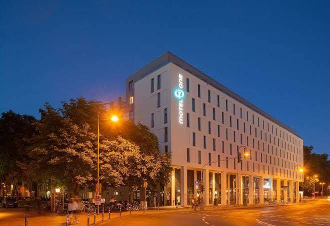 Hotel motel one koln mediapark