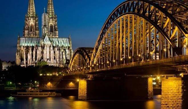 Lint hotel koln