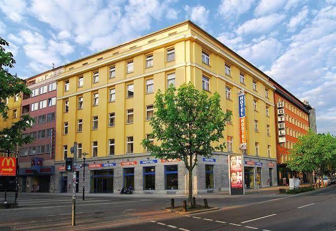 A&o dortmund hauptbahnhof