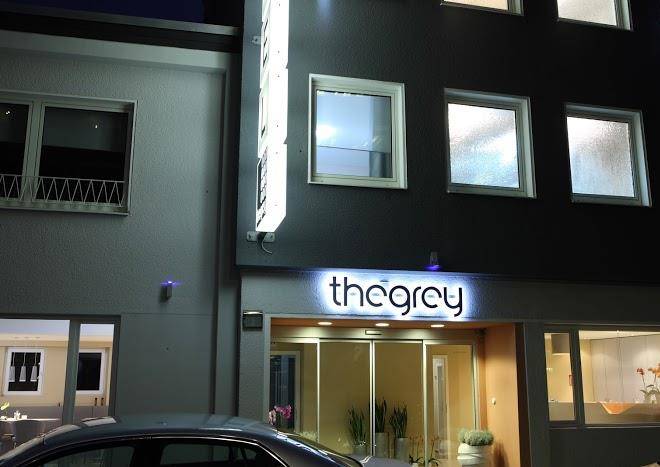 The grey hotel