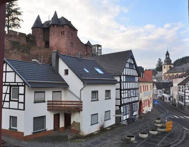 Astoria hotel heimbach zur talsperre