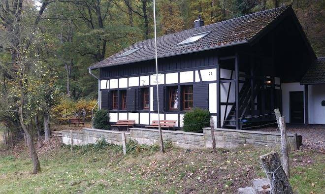 Krefelder eifelhutte