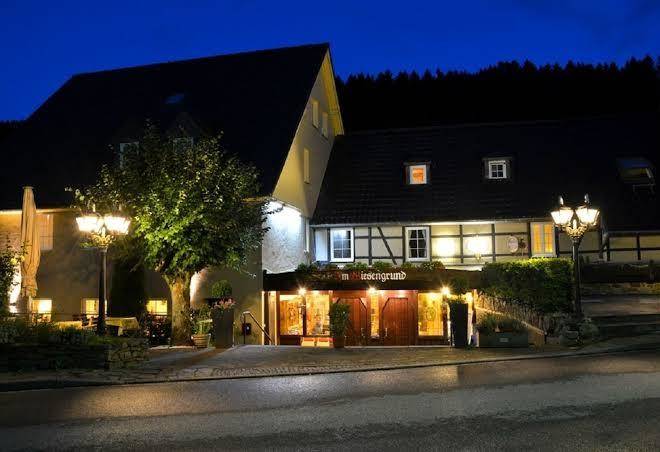 Waldhotel cafe restaurant im wiesengrund