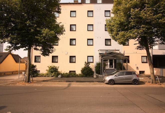 Hotel am vogelsanger weg