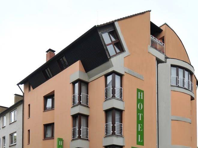 Hotel atelier garni