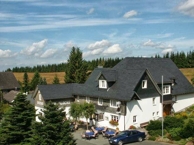 Berggasthof zur glocke