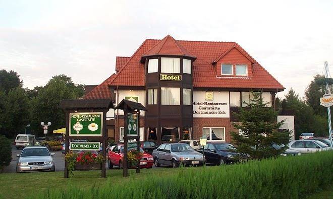 Hotel & restaurant ikaros