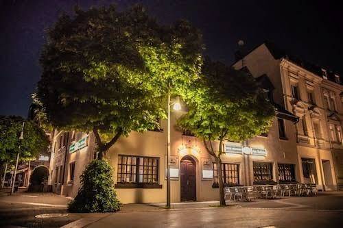 Hotel am rathaus