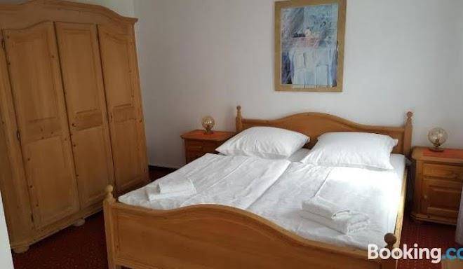 Hotel&restaurantwellin