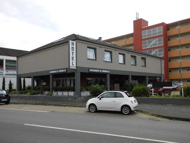 Hotel maxim
