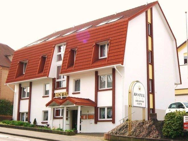 Arador city hotel