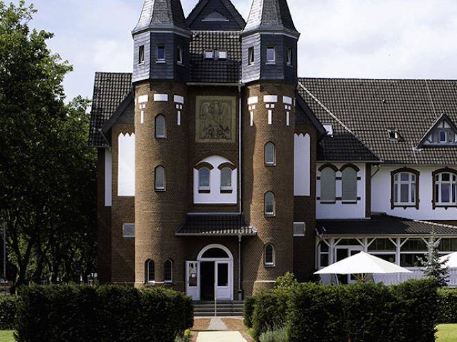 Palace St George Image