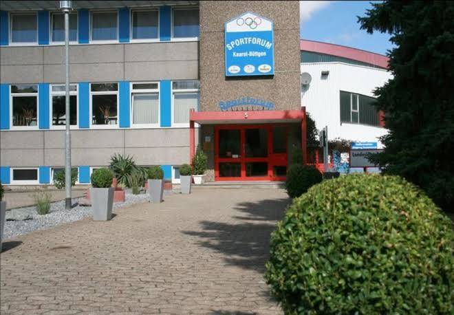 Hotel & restaurant