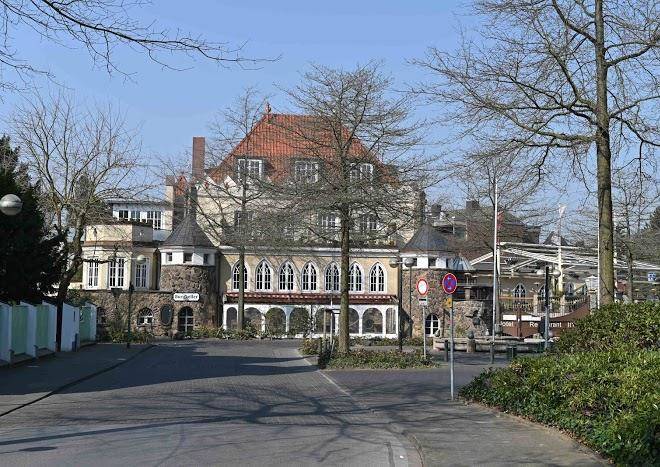 Landsknecht gmbh & co kg c o herrn iuri petraroia