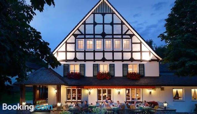 Landhotel halbfas alterauge