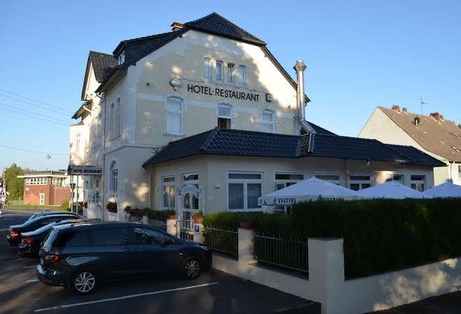 Hotel restaurant am park