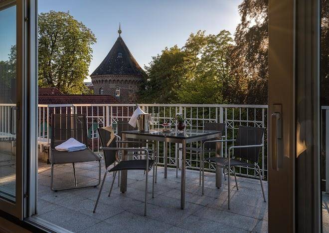 Best western premier parkhotel engelsburg